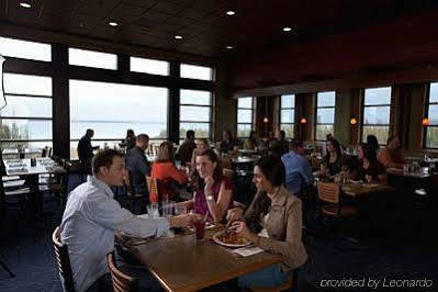 Kewadin St. Ignace Hotel Evergreen Shores Extérieur photo